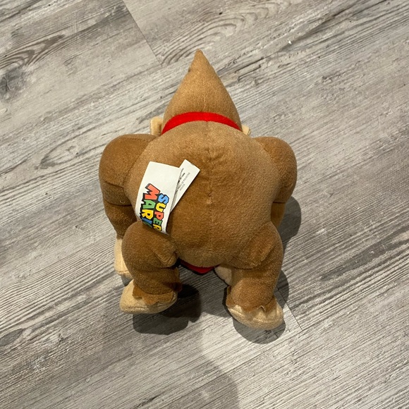 Nintendo Super Mario Brothers DONKEY KONG 9" Stuffed Animal Plush Toy 2016 - Picture 2 of 3